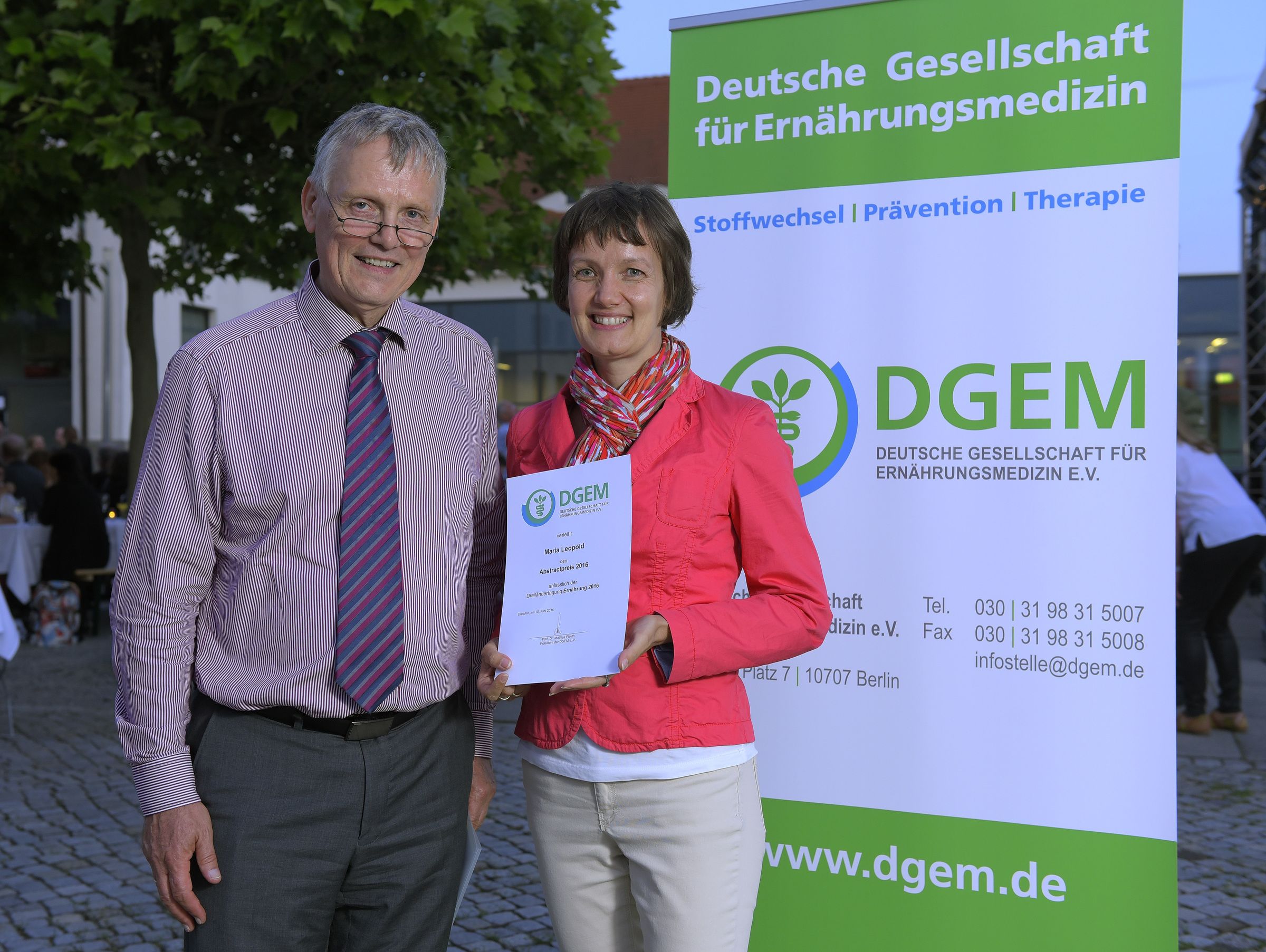 Maria Leopold erhielt den Abstractpreis der Deutschen Gesellschaft für Ernährungsmedizin. 