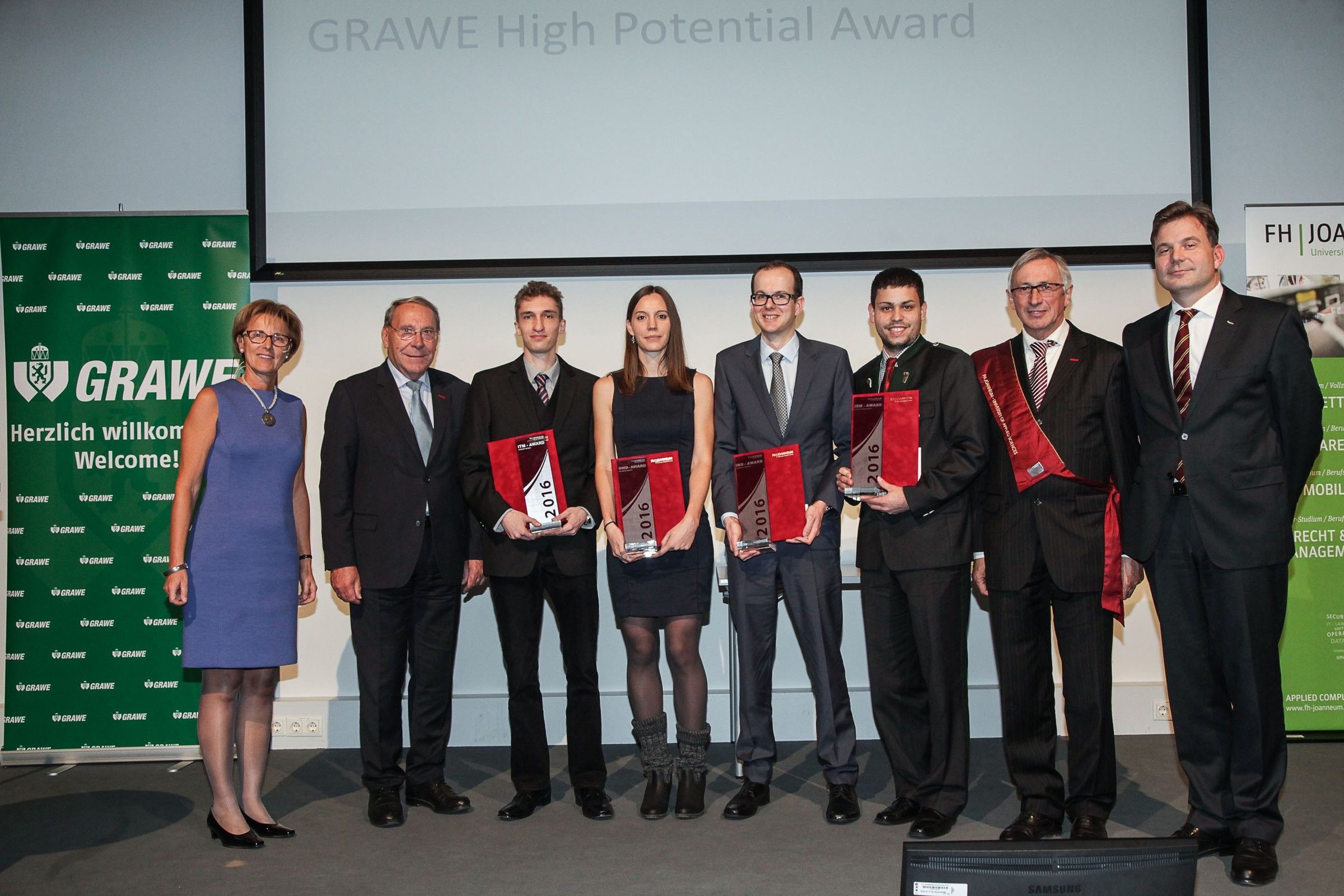 Die Preisträgerinnen und Preisträger des Grawe High Potential Awards.