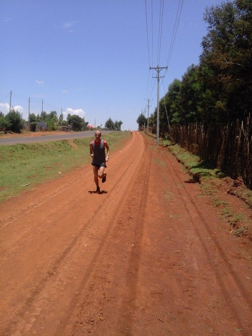 Thomas Manuel Potzinger – oder von einem der nach Kenia flog, um dort laufen zu lernen!