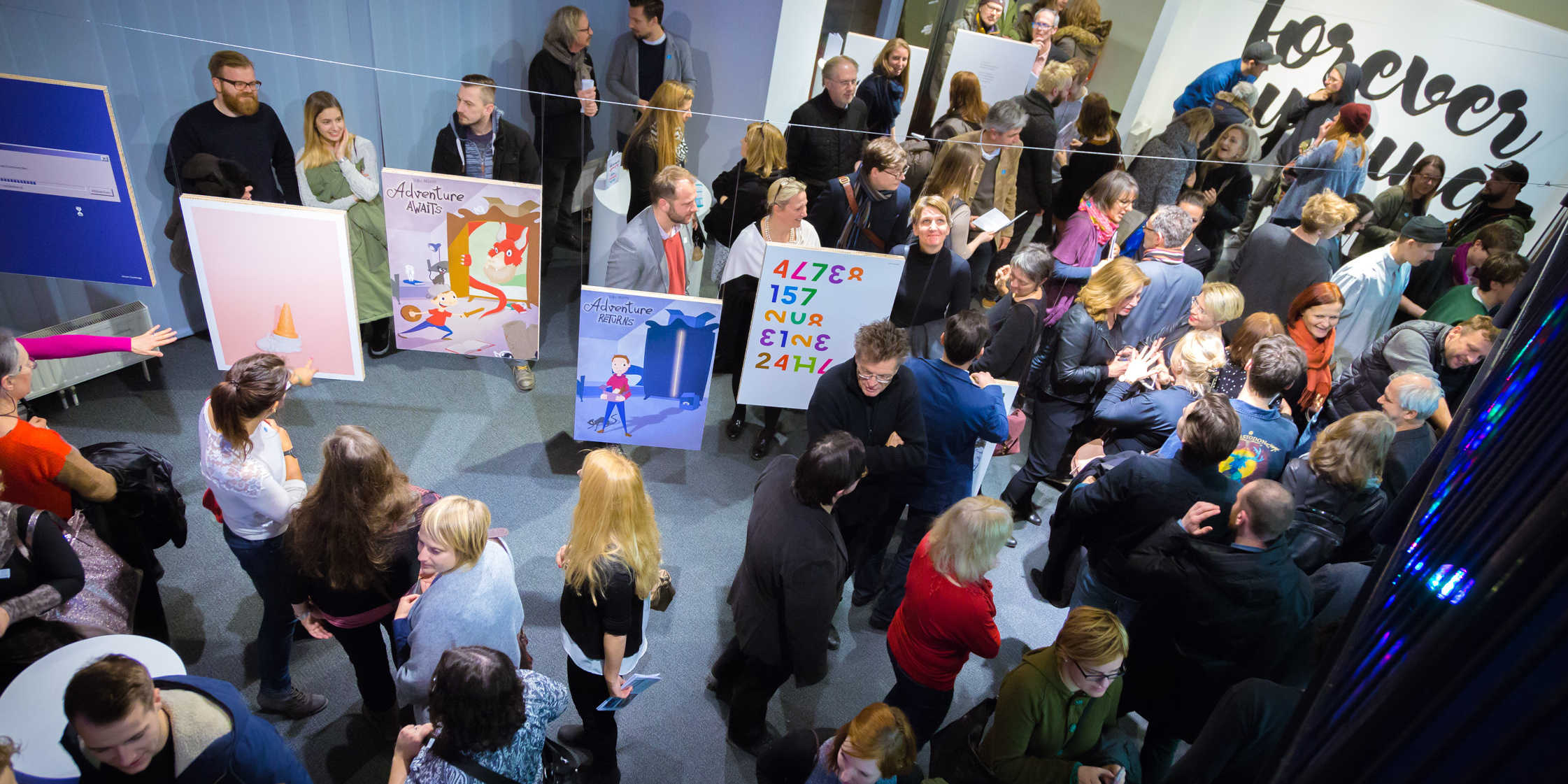 Bis 11. Februar sind die Plakate der Studierenden im designforum Steiermark zu sehen. (Foto: designforum)