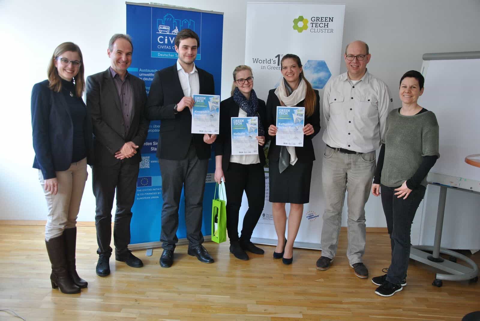 Das Projektteam gemeinsam mit Maria Ortner, Karl-Heinz Posch, Martijn Kiers und Tina Sovec.