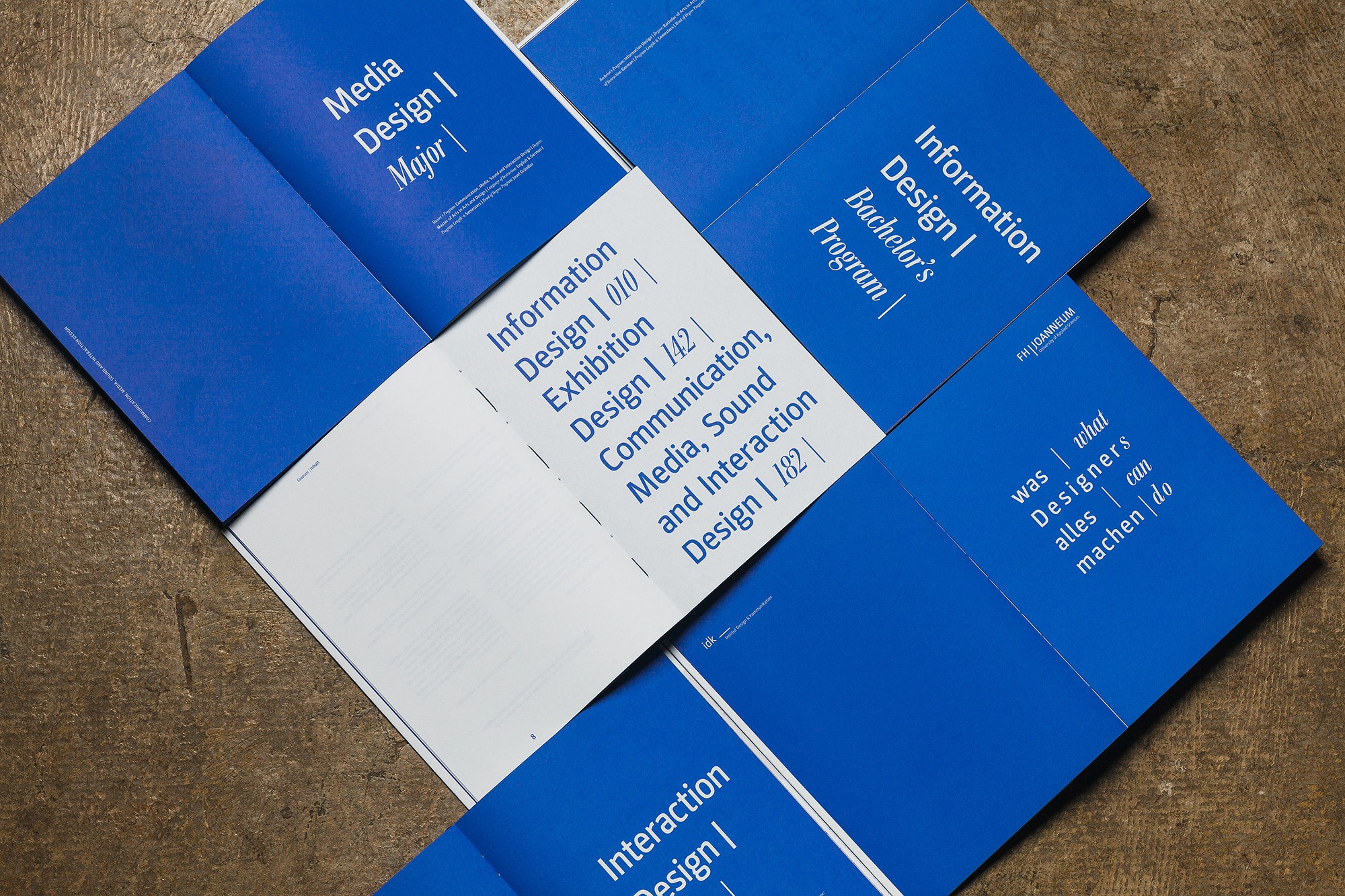 Neues Jahrbuch "Was Designer alles machen" 1