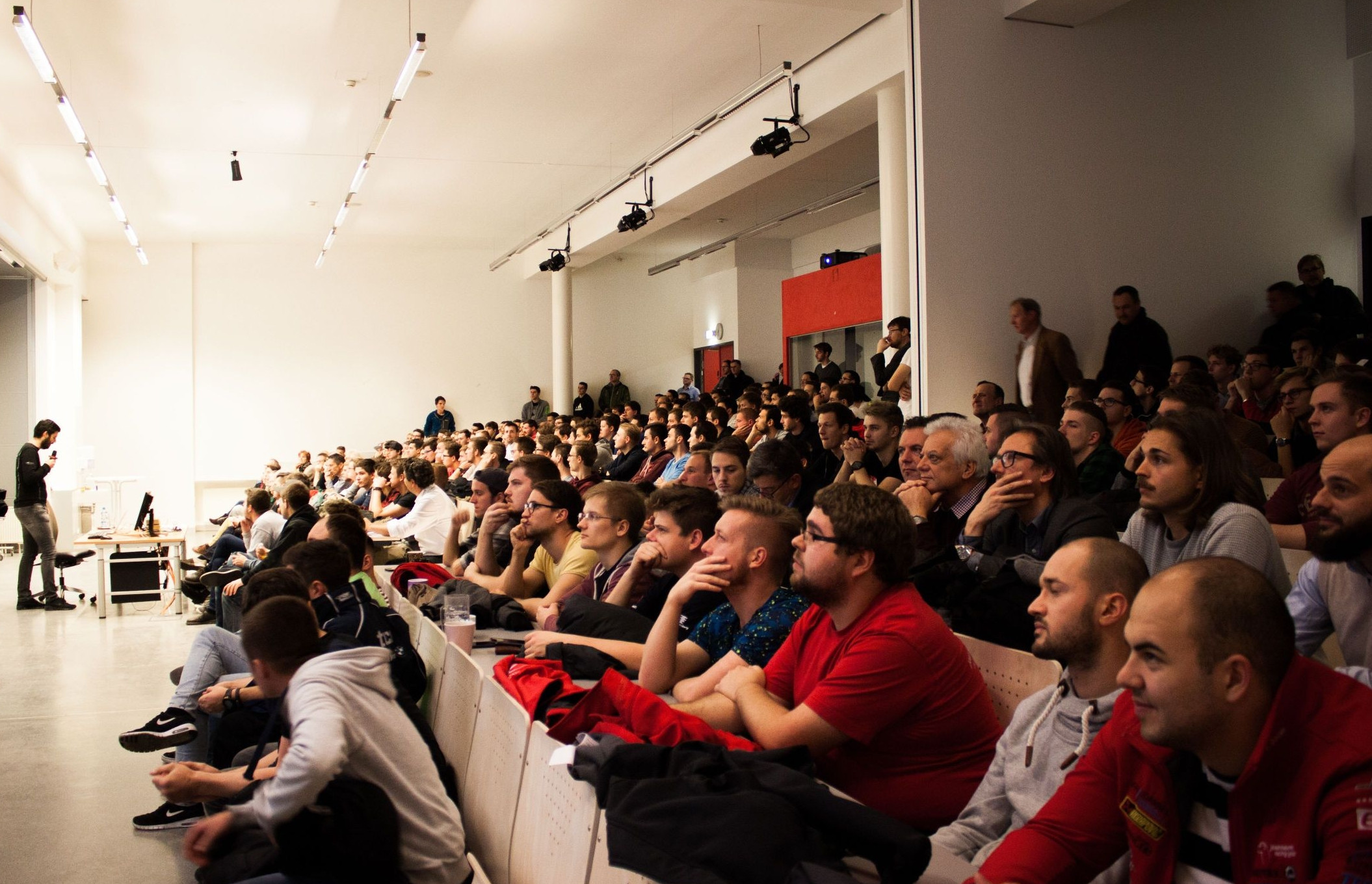 im Hörsaal am 21.11.2017 (Mate Rimac)