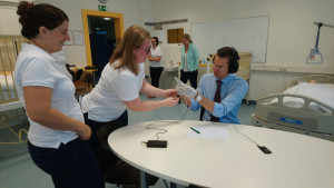 Besuch des kaufmännischen Geschäftsführers am Studiengang „Gesundheits- und Krankenpflege“