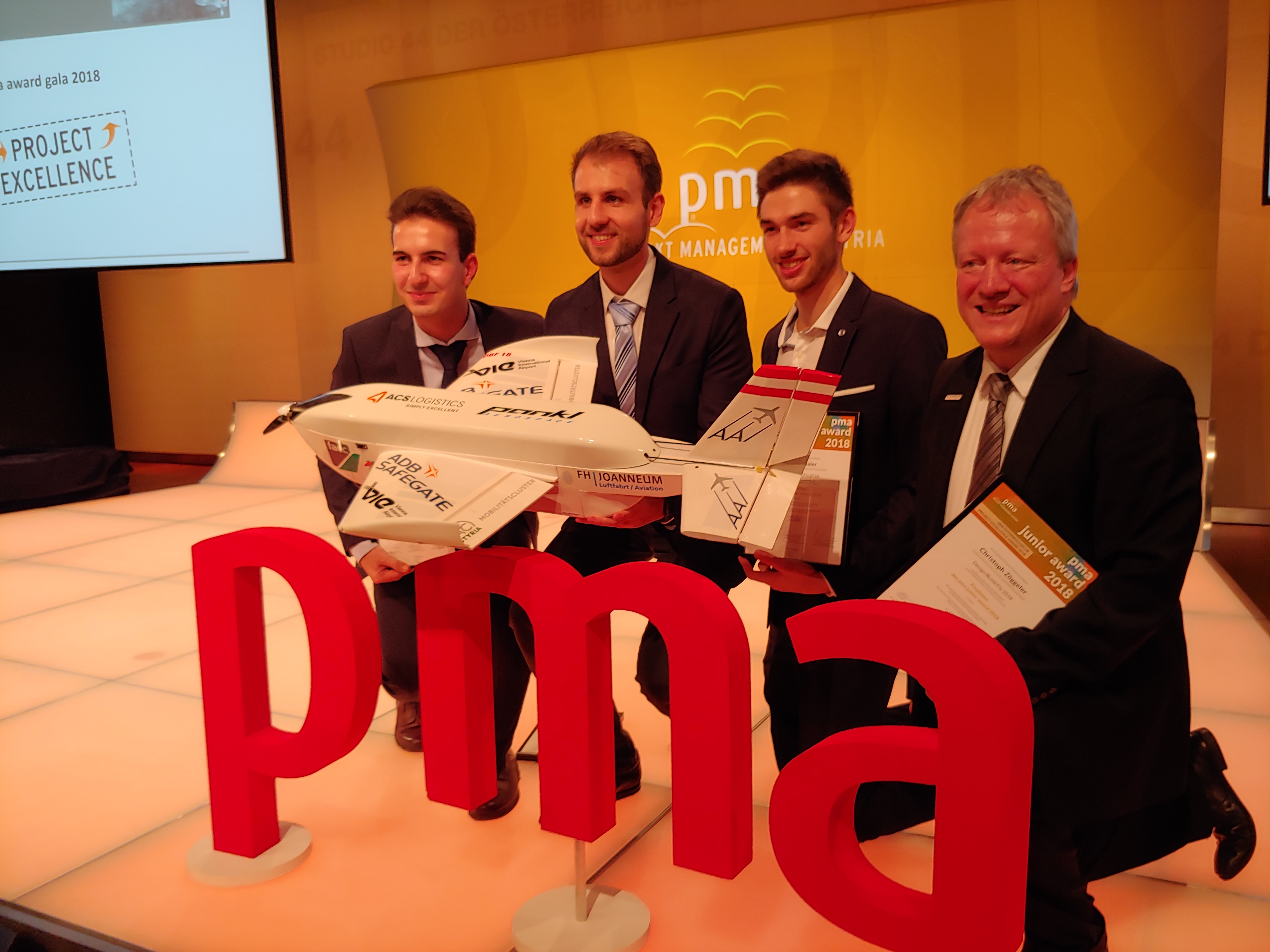 Die Studierenden von joanneum Aeronautics erreichten mit ihrem Projekt den dritten Platz bei den pma junior awards 2018.