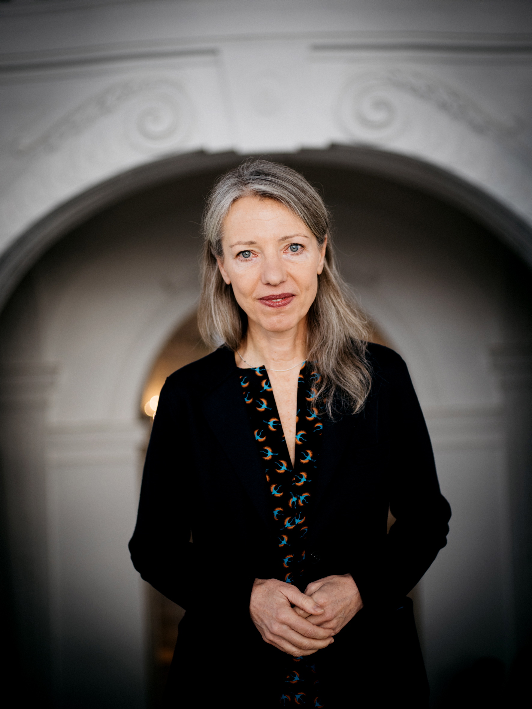 Porträt Stella Rollig