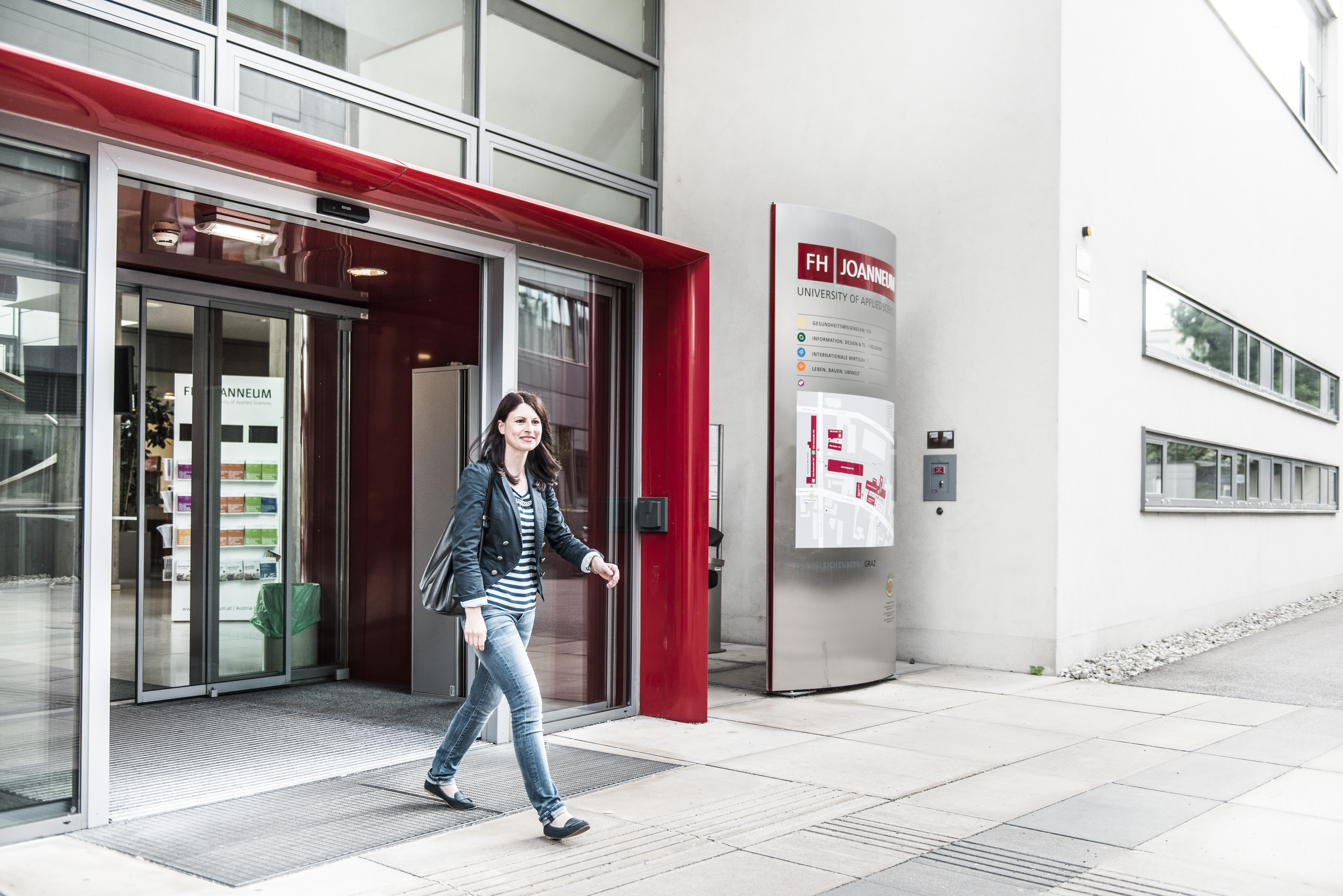 Informationsabend: Das Institut Bank- und Versicherungswirtschaft stellt sein Bachelor- und Masterstudium vor