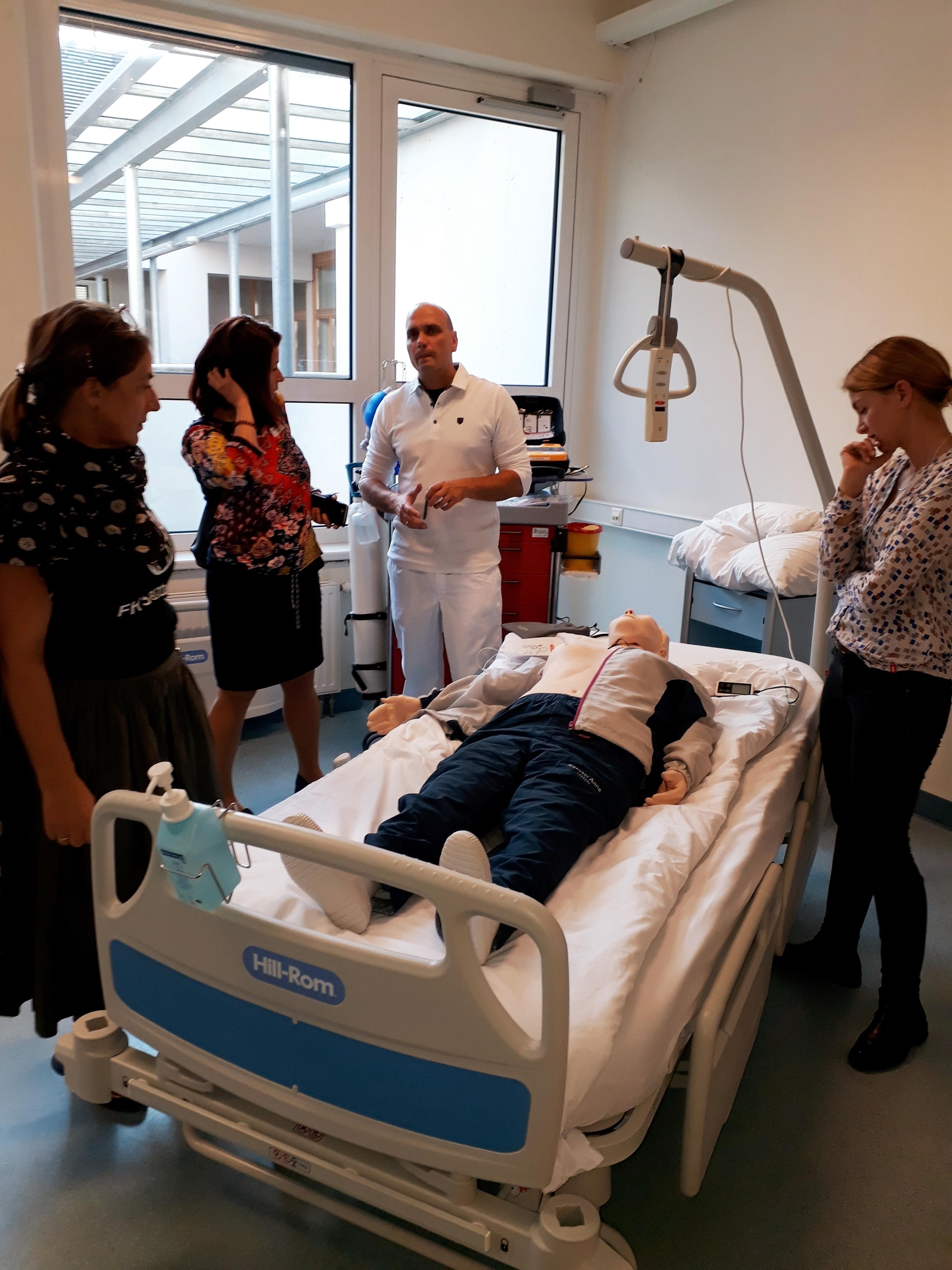 Akademische Expertin / Akademischer Experte in der psychiatrischen Gesundheits- und Krankenpflege (Copy) 5
