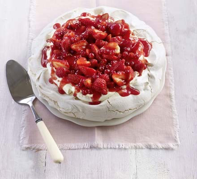 Strawberry pavlova