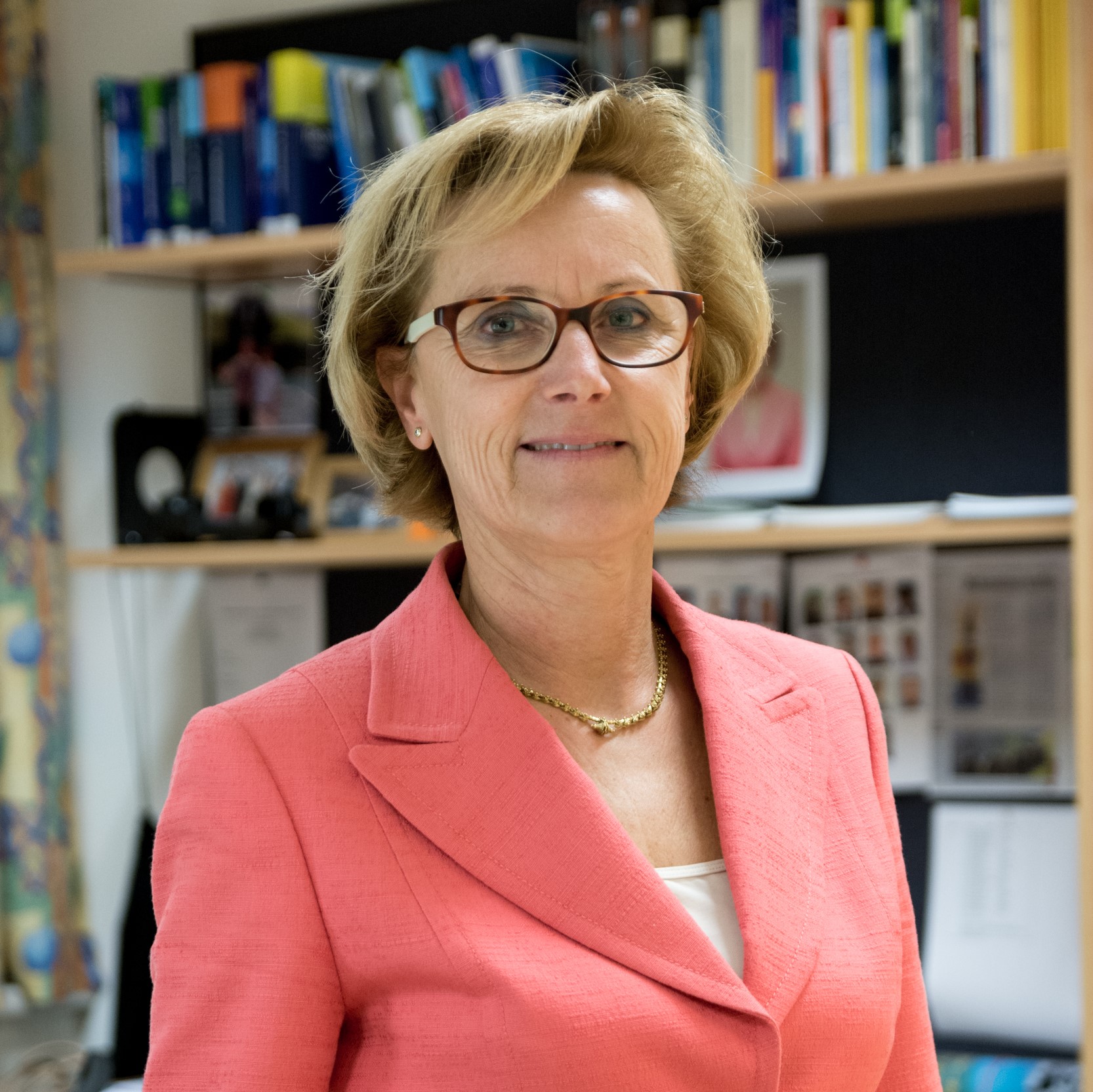 Sonja Gögele leitet das Institut Internet-Technologien & -Anwendungen.