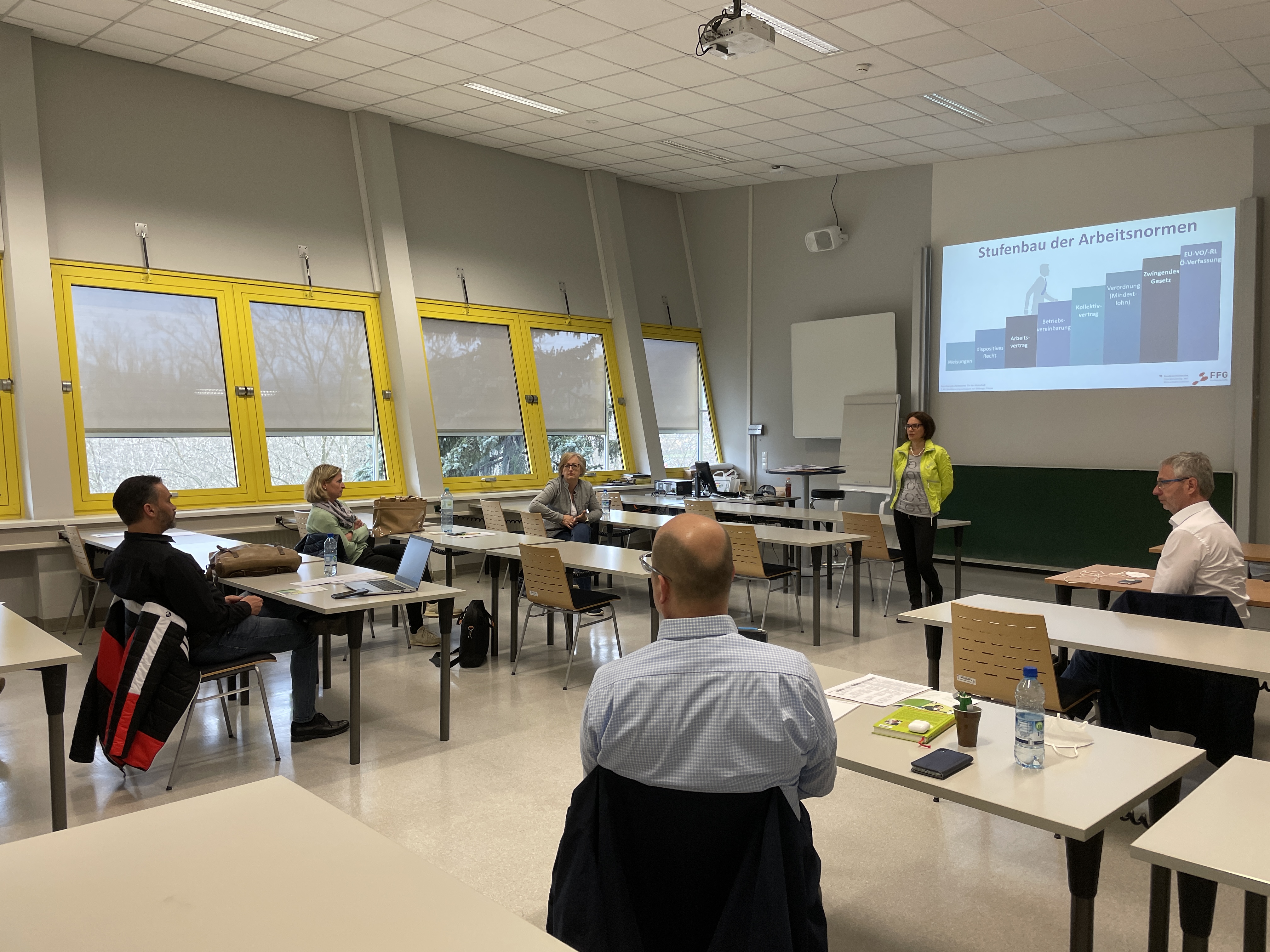 Qualifizierung in der Digitalisierung – Wir unterstützen Kleine und mittlere Unternehmen! 3