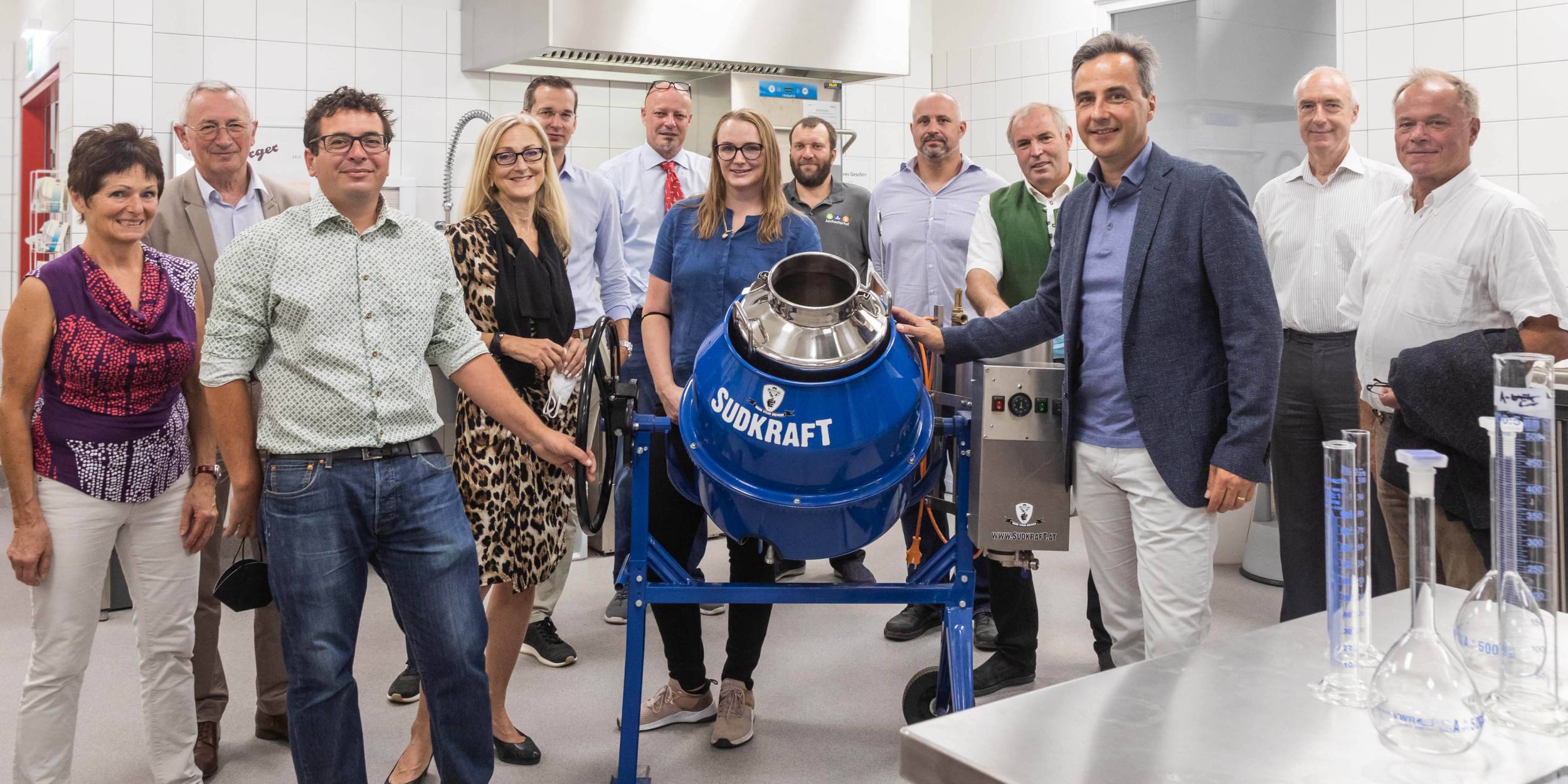 Bürgermeister und Landwirtschaftsbeirat besuchen Food Processing Lab  der FH JOANNEUM