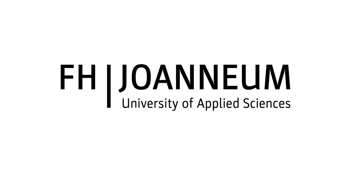 Variante des FH JOANNEUM Logos in Schwarz auf Weiß: FH JOANNEUM ist in Schwarz geschrieben, zwischen den Worten steht ein großer schwarzer Strich. In der zweiten Zeile steht in schwarzen Buchstaben University of Applied Sciences.