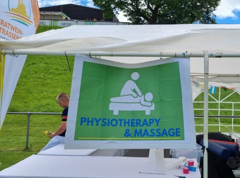 „Physiotherapie“ beim Social Soccer Cup 2022