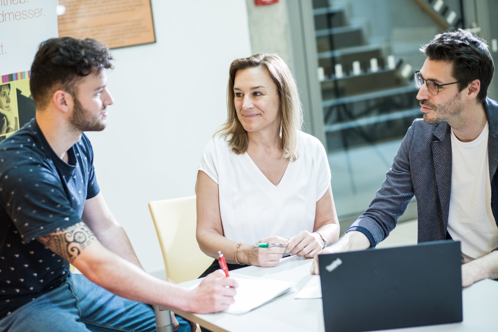 Virtual infotalk for international applicants