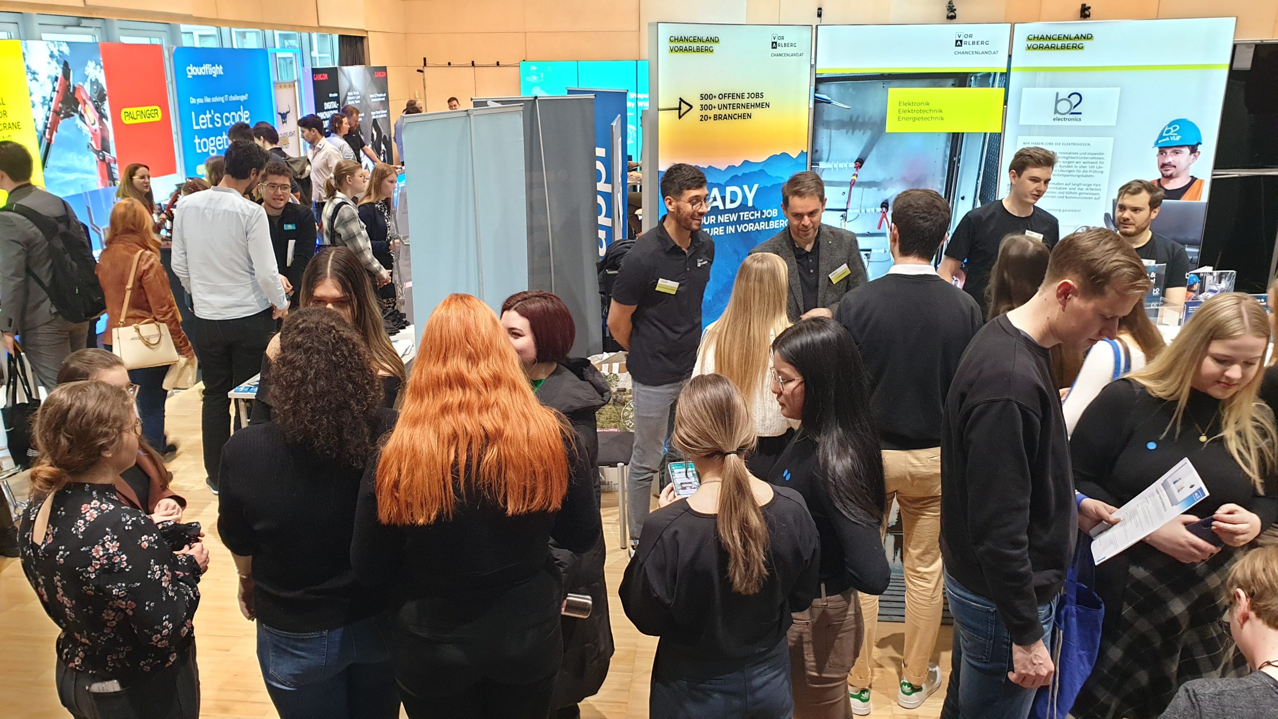 Teilnehmende Personen an der Messe Partner und Career Day