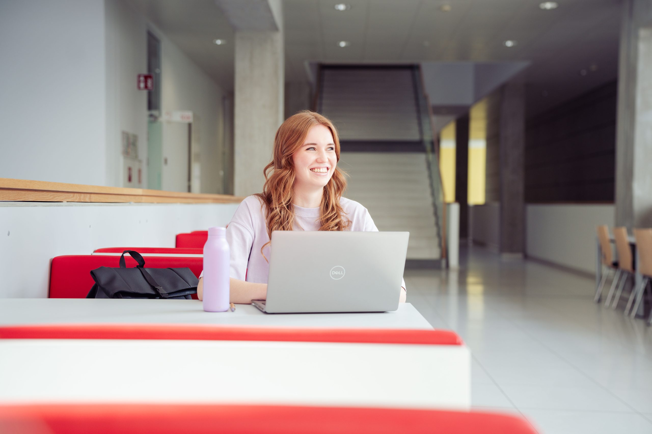 Finden Sie Jobs und Praktika im FH JOANNEUM Carrer Center