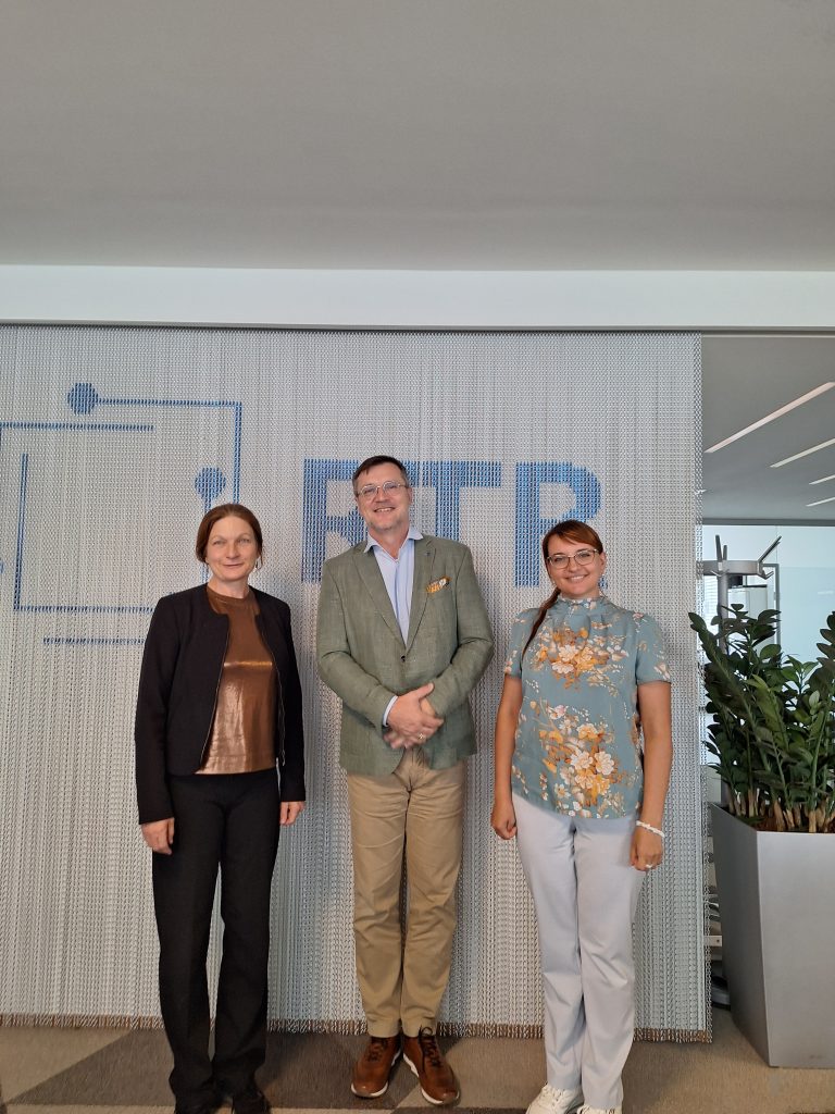 RADIUS besucht KI-Servicestelle der RTR-GmbH in Wien