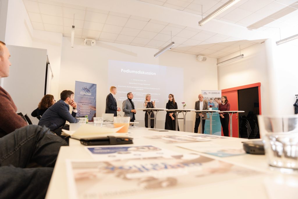 Auftaktveranstaltung des Industry Forum on pioneering dual education