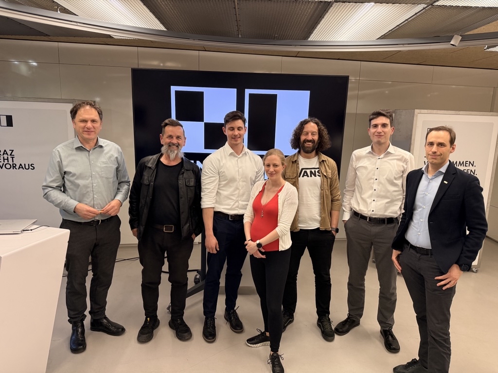 Kurt Wöls, Thomas Moshammer (beide Siemens Mobility), Christan Thurner und Sarah Dober (beide Magna Steyr), Daniel Valtiner (Infineon), Michael Gföllner (Magna Steyr), Jakob Leiner (AVL)