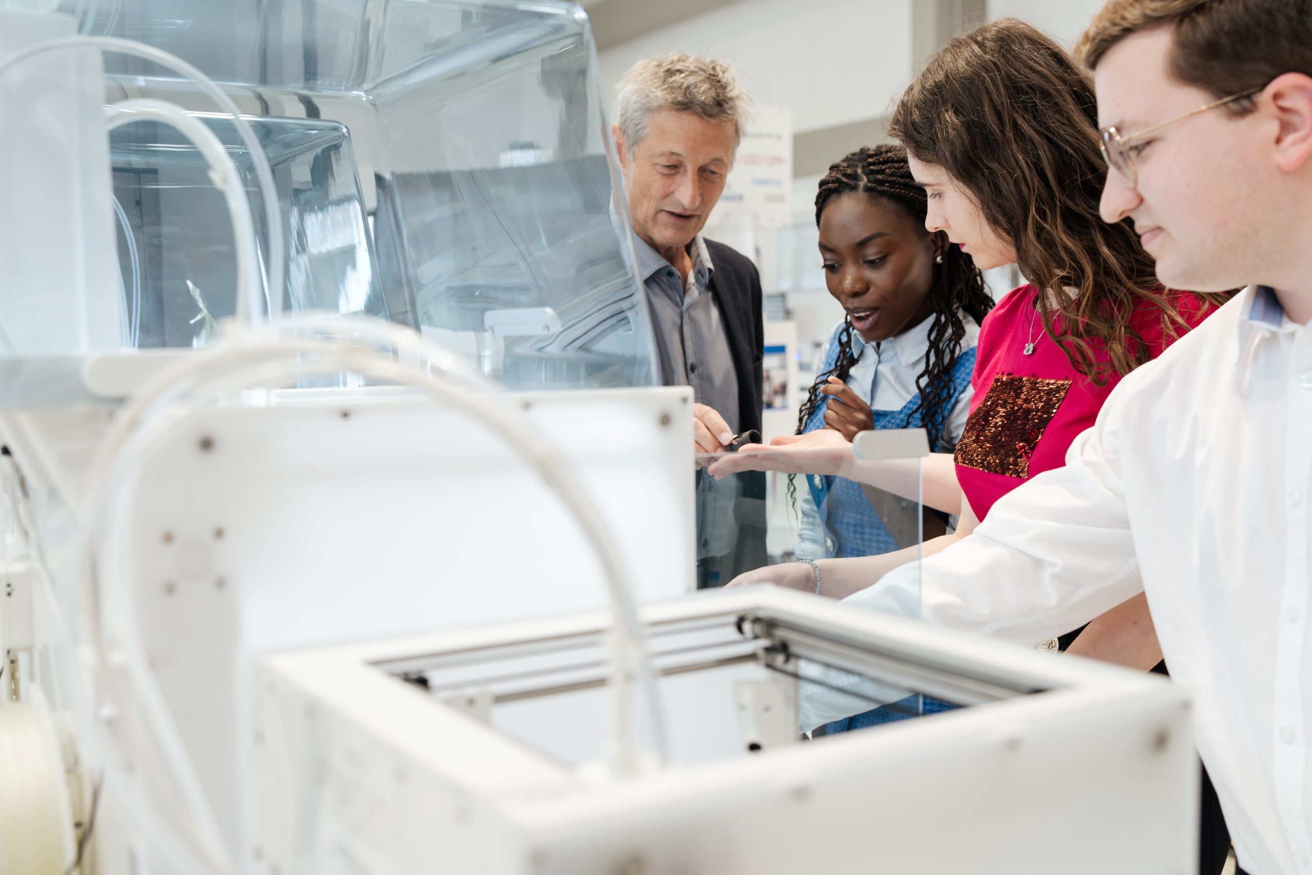 Das Labor des Smart Production Labs der FH JOANNEUM wird regelmäßig adaptiert und erweitert, um am neusten Stand der Technik zu bleiben