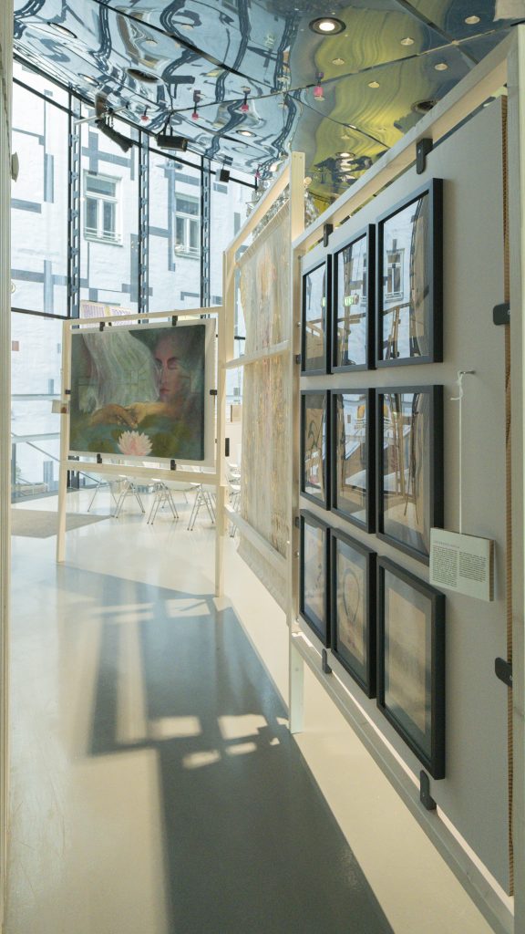 Ausstellung Role Models im Spiegel