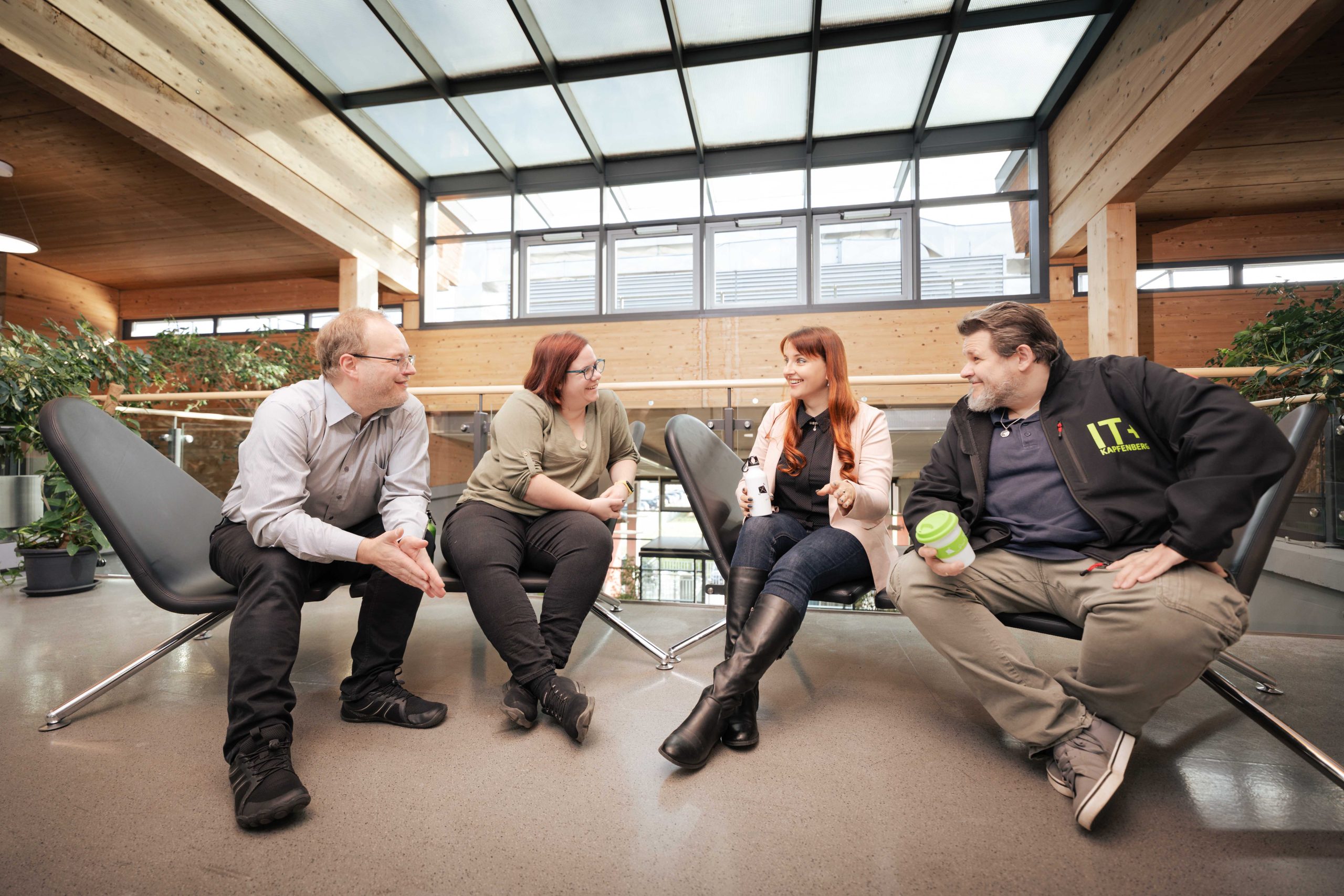Das berufsbegleitende Masterstudium Digital Management and IT Law der FH JOANNEUM verbindet die drei Fachbereiche Informatik, Recht und Management