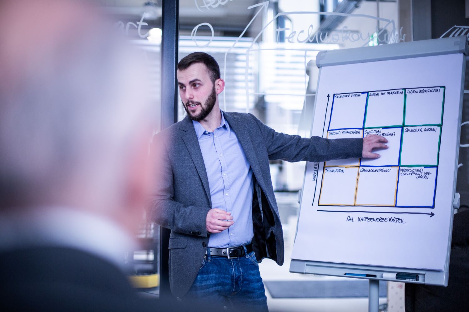 Das berufsbegleitende Studium International Industrial Management lässt sich optimal mit Beruf und Familie vereinbaren