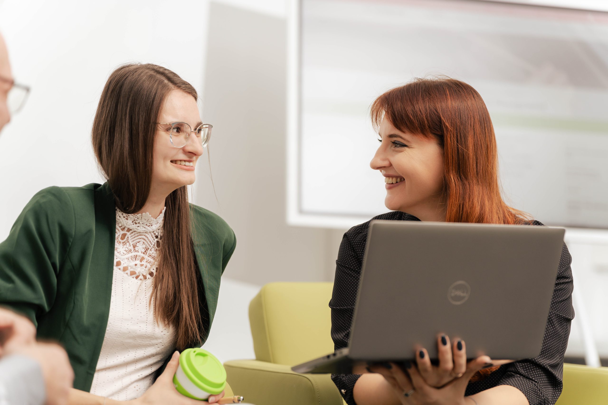 Das berufsbegleitende Studium Informatik der FH JOANNEUM ermöglicht die Verbindung von Studium und Beruf.